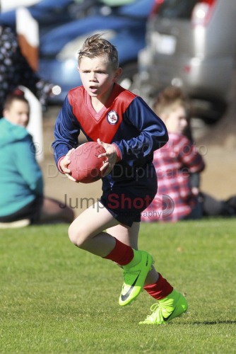 Under 10 Red